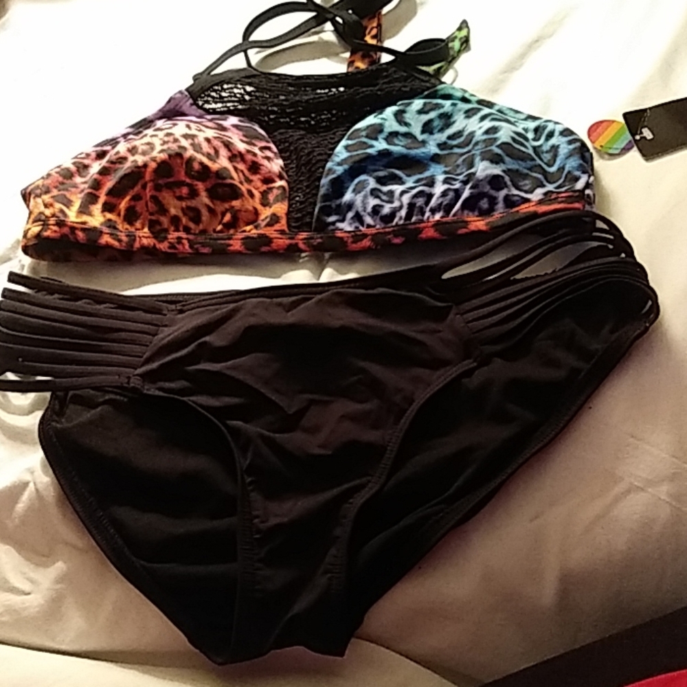 New with tag bikini swimming suit